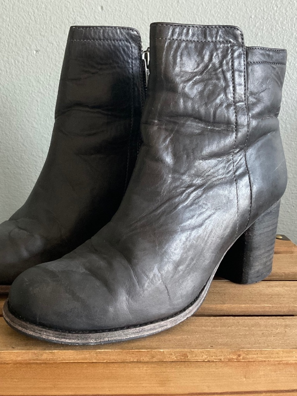 FRYE ADDIE ZIP BOOTS